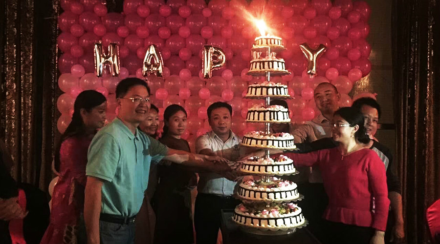 一路有你，盡顯方成雄風，攜手共進，再創輝煌